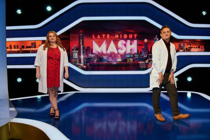The Delightful Sausage Appear on Late Night Mash